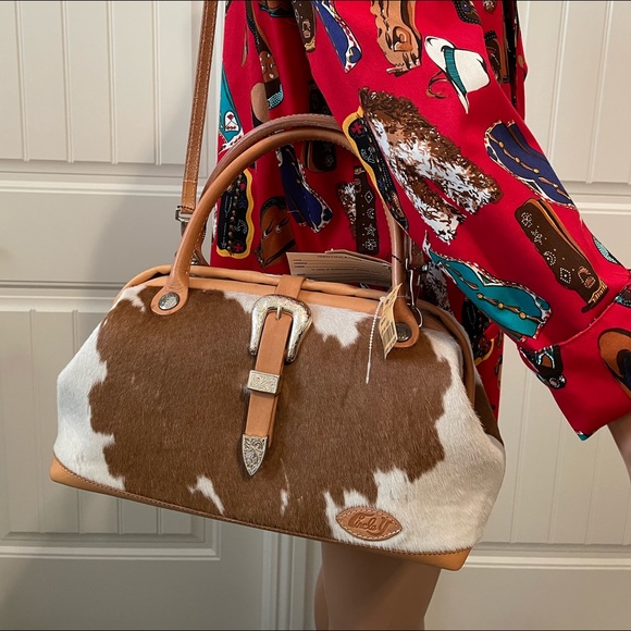 Beautiful Circle Y of Yoakum Cowhide Purse. Handmade. Vintage. NWT - Picture 2 of 12